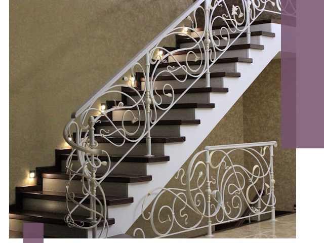 Кованые лестницы под ключ в Нижневартовске — изготовление и монтаж