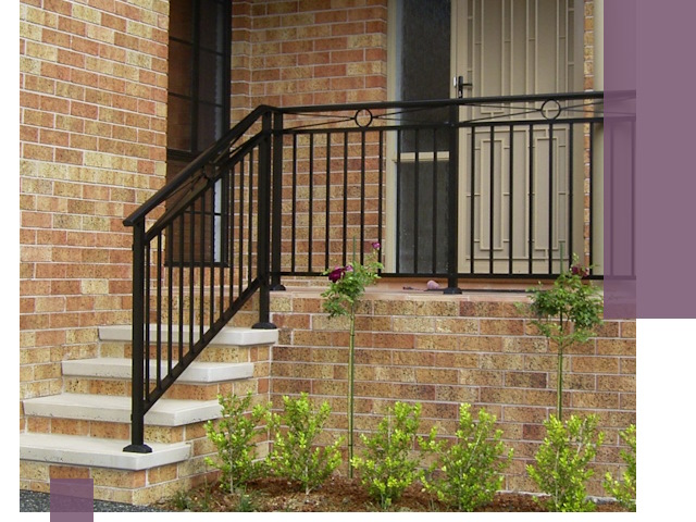 Уличные перила из металла под ключ в Нижневартовске