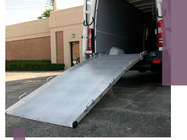 Мобильные пандусы в Нижневартовске — производство, монтаж и аренда