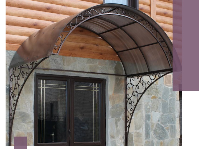 Арочные козырьки под ключ в Нижневартовске: изготовление и монтаж