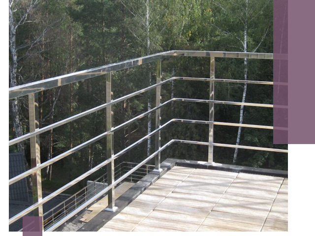 Парапеты из нержавеющей стали в Нижневартовске — изготовление и монтаж