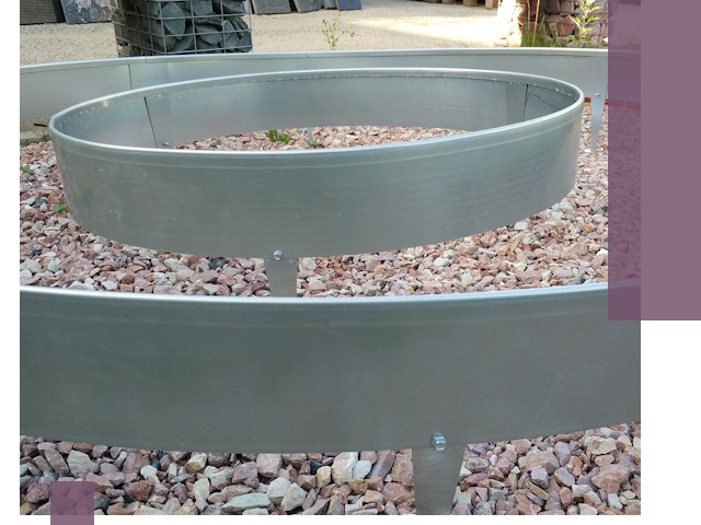 Нержавеющие бордюры под ключ в Нижневартовске — изготовление и монтаж