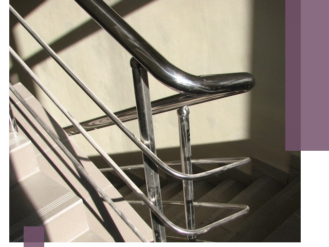 Поручни из нержавеющей стали под ключ в Нижневартовске